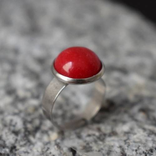 Jade Ring Rot, Ring rund roter Stein, Statement Ring verstellbar mit Edelstein, Edelstahl, Schmuck, Geburtstag Geschenk