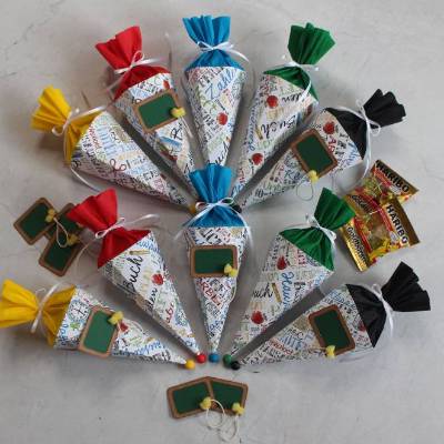 Mini-Schultüte „Schule macht Spaß" Schriftmotiv,1er und 10er Set, Geschenkverpackung