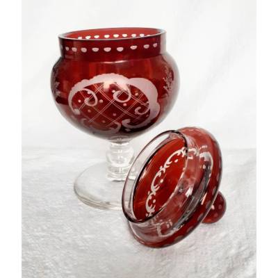 Vintage Geschliffenes Rubinglas Böhmen  böhmisches Glas - Deckeldose