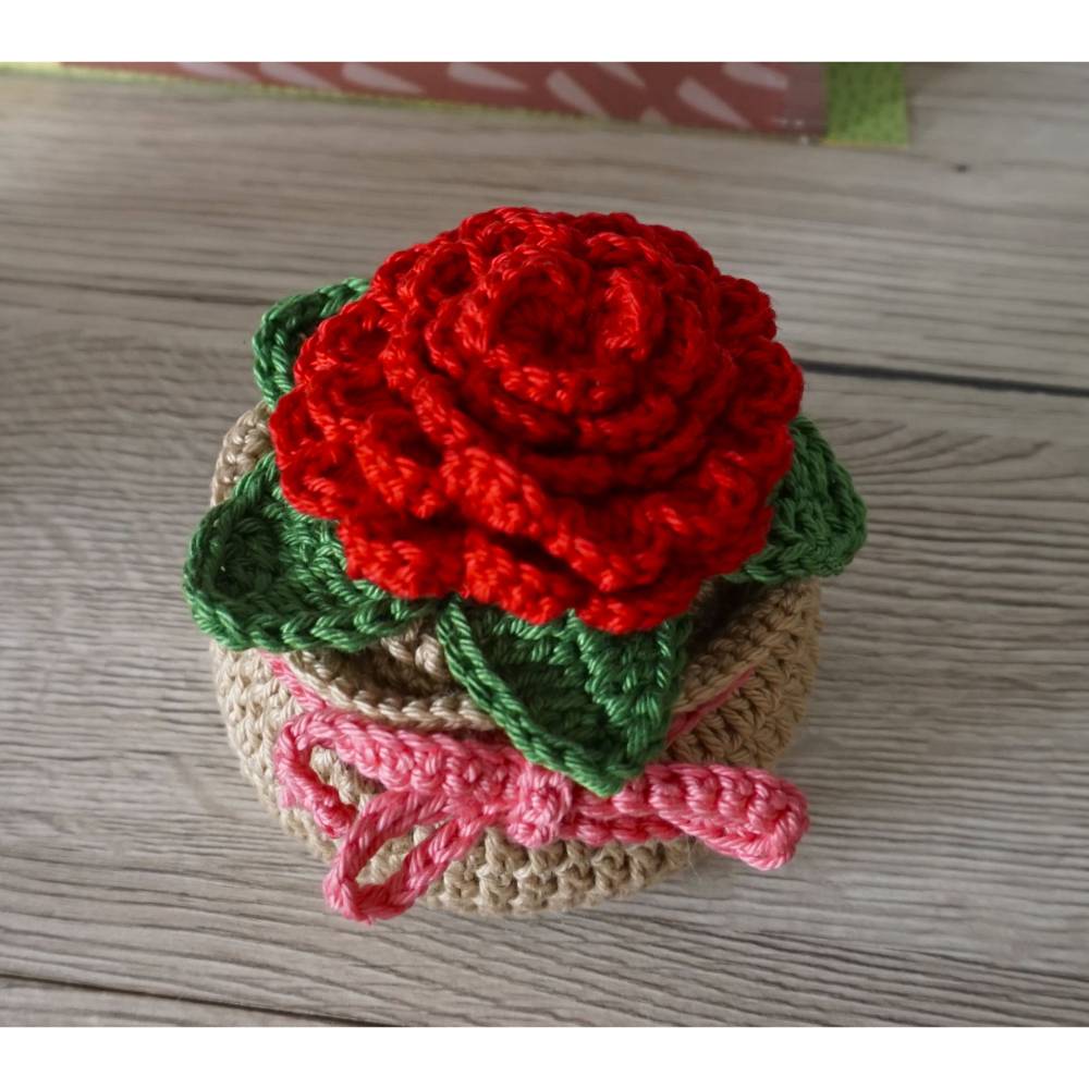 Häkelanleitung Amigurumi Blume im Topf! Bild 5
