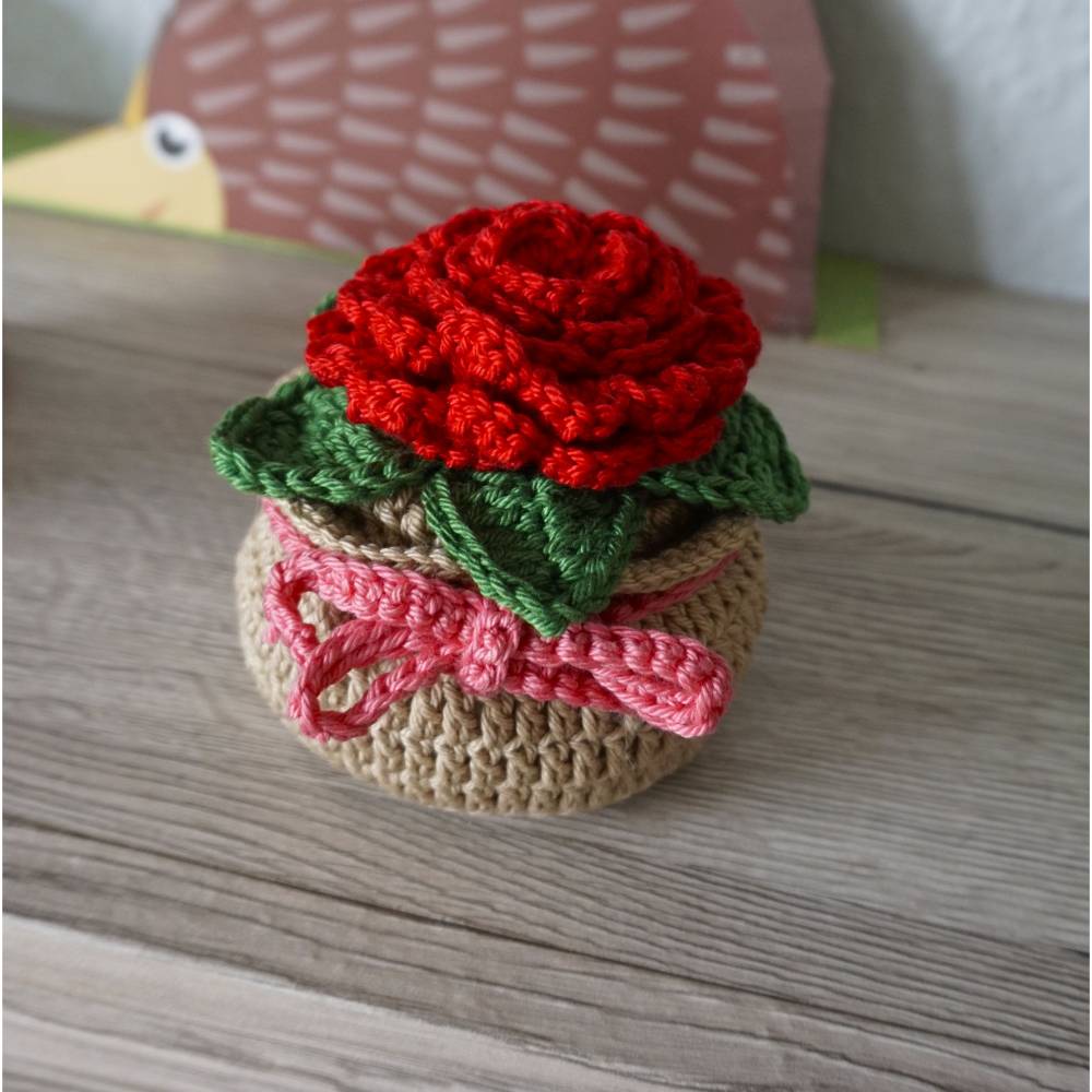 Häkelanleitung Amigurumi Blume im Topf! Bild 7
