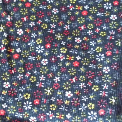Vintage Cordstoff Baumwolle in Dunkelblau mit bunten Blumen und Schmetterlingen 1980er Jahren