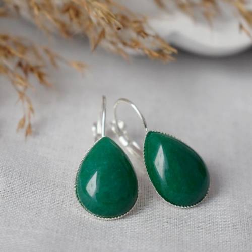 grüne Jade Ohrringe, Edelstein Hängeohrringe Tropfenform, grüner Stein Ohrhänger, Ohrringe Tropfen Grün Silber, Jade Sch
