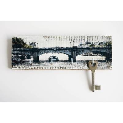 Paris Brücke Schlüsselbrett upcycling Weinkistenbrett mit 4 Haken