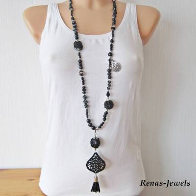 Bettelkette Kette lang schwarz silberfarben mit Quasten Anhänger Perlenkette Boho Ethno Hippie Kette Handgefertigt