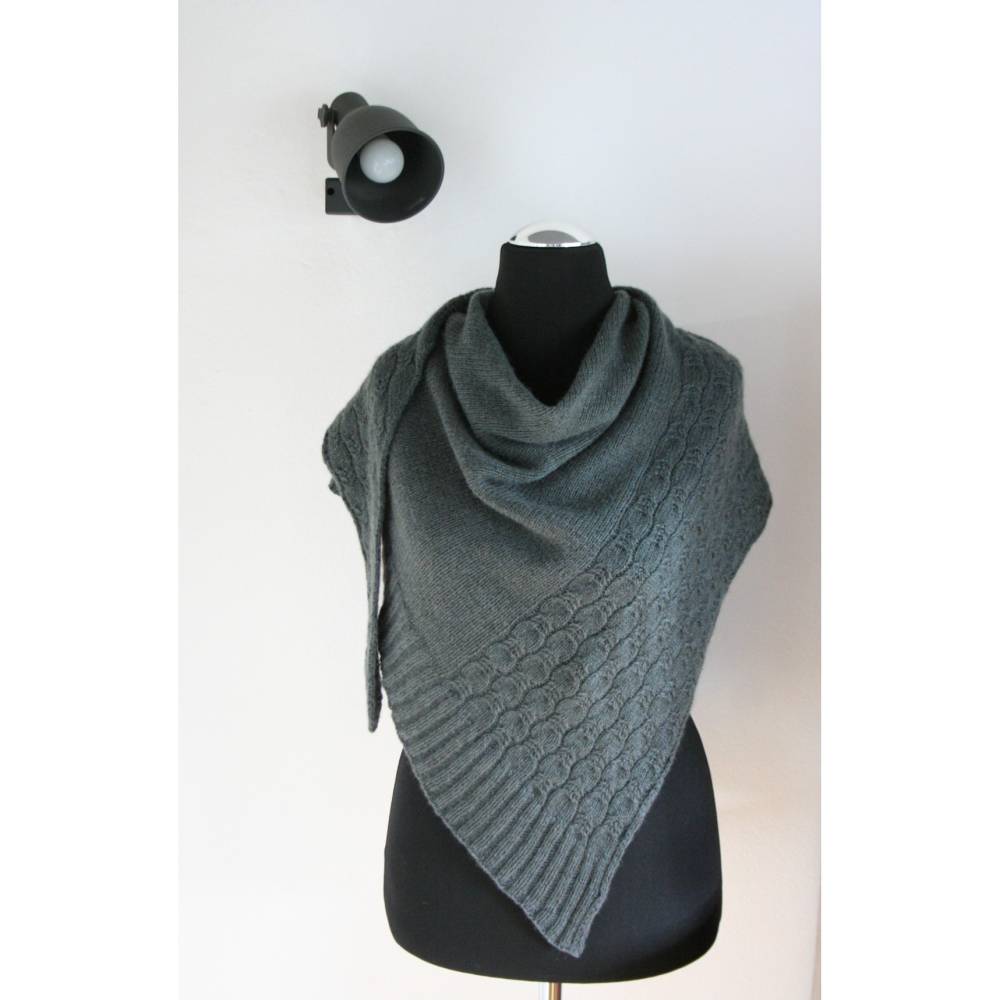 Anleitung: West End Wrap - Tuch stricken Bild 3
