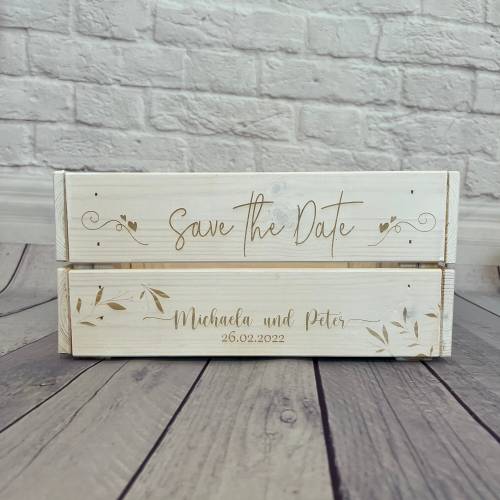 Präsentkorb, Hochzeit, Safe the Date, Hochzeitsgeschenk mit persönlicher Wunschgravur