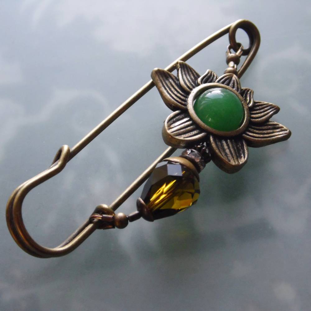 Tuchnadel Lotus Jade und Kristall, funkelnde Tuchnadel in Grün und Bronze N-7-AB-35 Bild 4