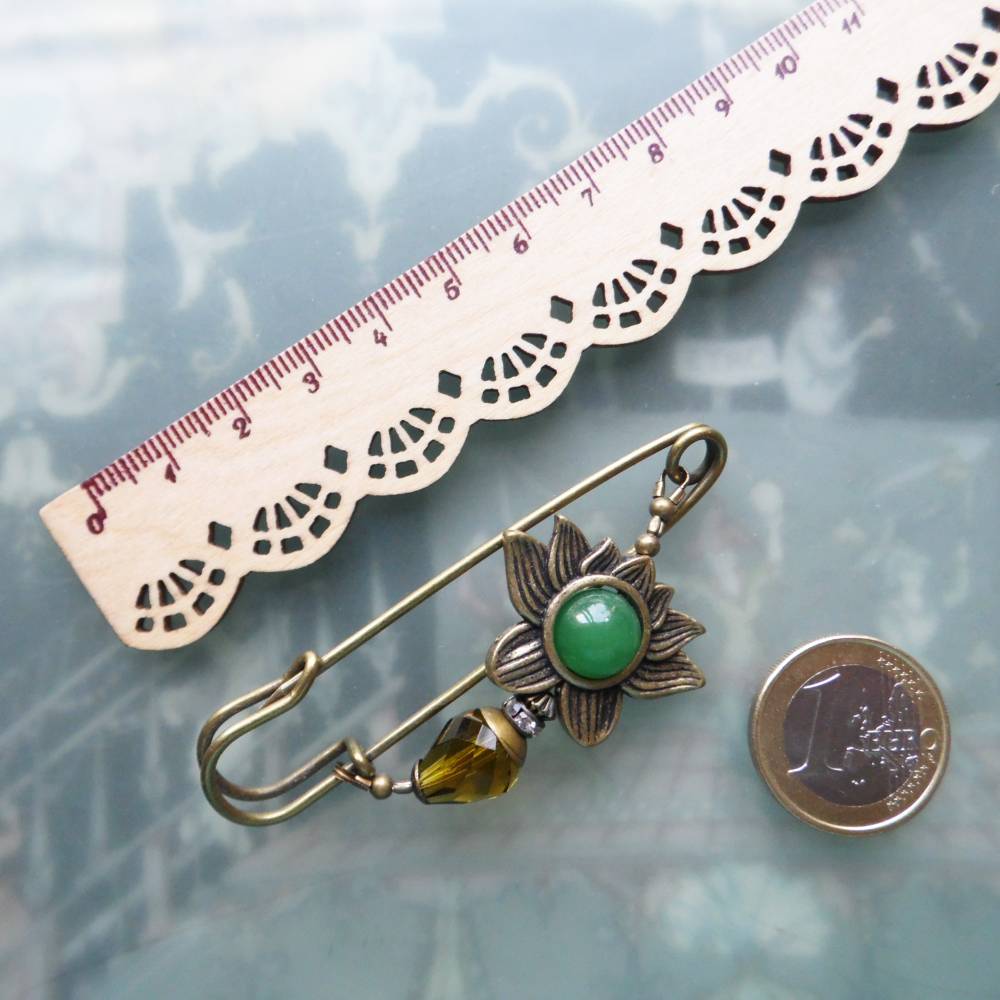 Tuchnadel Lotus Jade und Kristall, funkelnde Tuchnadel in Grün und Bronze N-7-AB-35 Bild 5