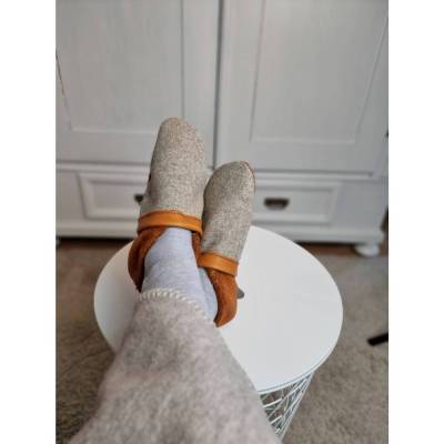 Lederpuschen für Erwachsene, Lederpuschen mit Filzkappe , Barfußschuhe Leder, Bequeme Hausschuhe aus Leder und Filz