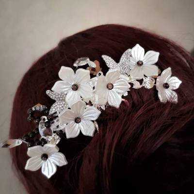 verzierter Haarkamm, silber-weiss, Brautschmuck, festlich