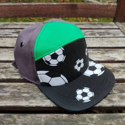 6-Panel-Cap | FUSSBALL | Snapback Schnallenverschluss, Flat-Visor | Kinder (47-55cm Kopfumfang) | RÄUBERKIND