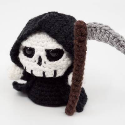 Mini Sensenmann Häkelanleitung | Amigurumi PDF Anleitung