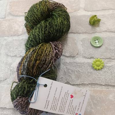 Melierte Sockenwolle Trekking Atelier Zitrone, handgefärbt, gelb grün flieder