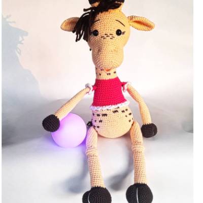 Süße GIRAFFE-- Amigurumi Kuscheltier Kantenhocker Deko LED Kugel Farbwechsel Lampe Kinderzimmer