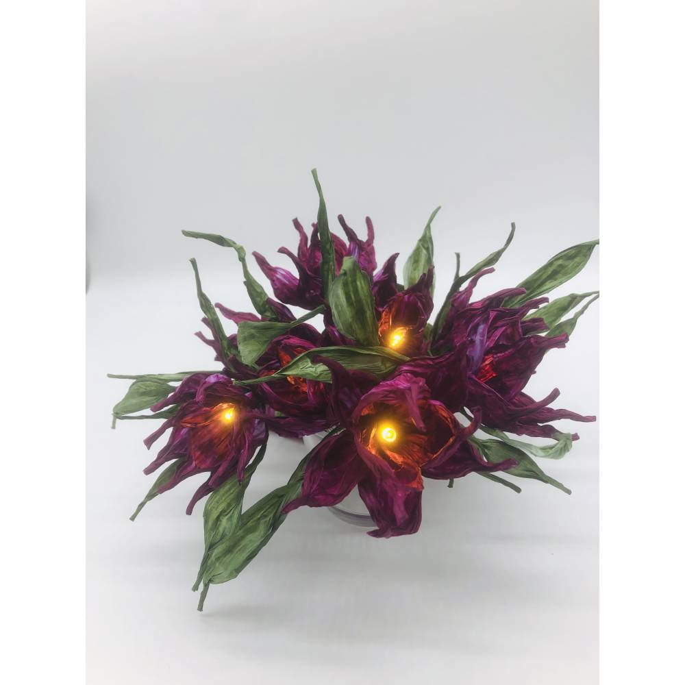 Lichterkette "Purpurglöckchen" aus finnischem Papiergarn Bild 1