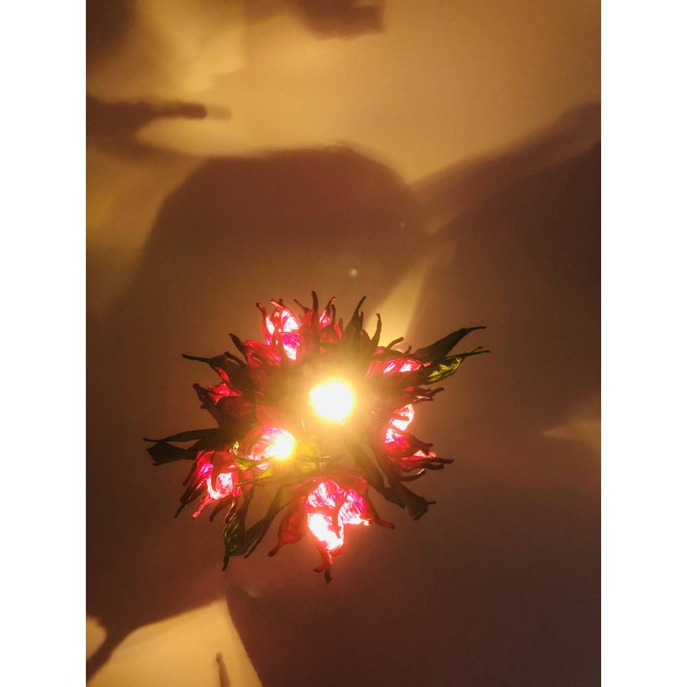 Lichterkette "Purpurglöckchen" aus finnischem Papiergarn Bild 4