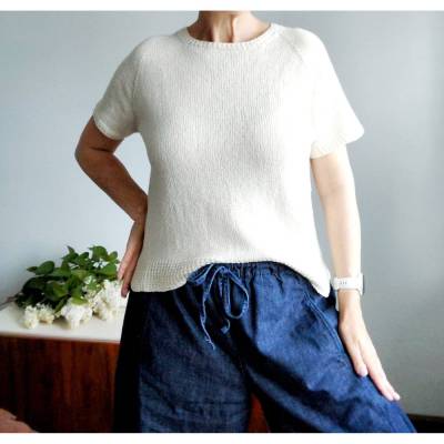 Anleitung: Jasmin Tee - modernes Raglan Shirt in 10 Größen stricken