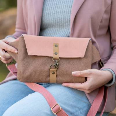 Crossbody-Tasche Braun & Rosa