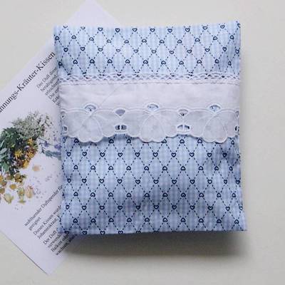Duftkissen mit Blumen, Kissen mit Kräutermischung, Wiesenkräuter-Duftkissen, Kräuterkissen Herzen, Duftkissen Kräutern