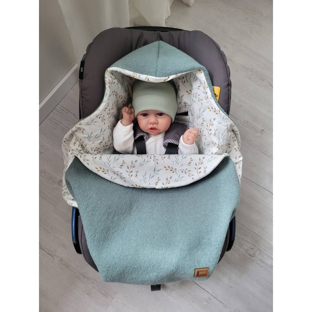 Kuschelige Einschlagdecke fr Babyschale aus 100% Walkloden WolleGrn-  Weidenzweige-Jersey Herbst Winter