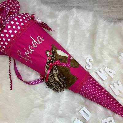 Schultüte, Zuckertüte, gestickt, Pferdekopf im Mähne, pink-weiß, Einschulung, personalisierbar, Mädchen, als Kissen