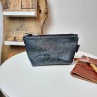 Kleine Tasche aus Leder, Ledertäschchen, Krimskramstasche in dunkelblau