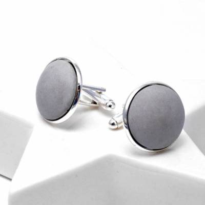 Beton Manschettenknöpfe mit Silber . Geschenk Bräutigam . Geschenk Architekt . Herrenschmuck Minimalistisch