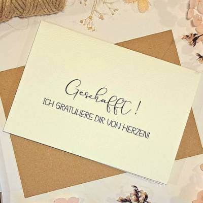 Glückwunschkarte Geschafft! – Edle Abschlusskarte für Abitur, Führerschein, Studium oder Ausbildung mit Umschlag