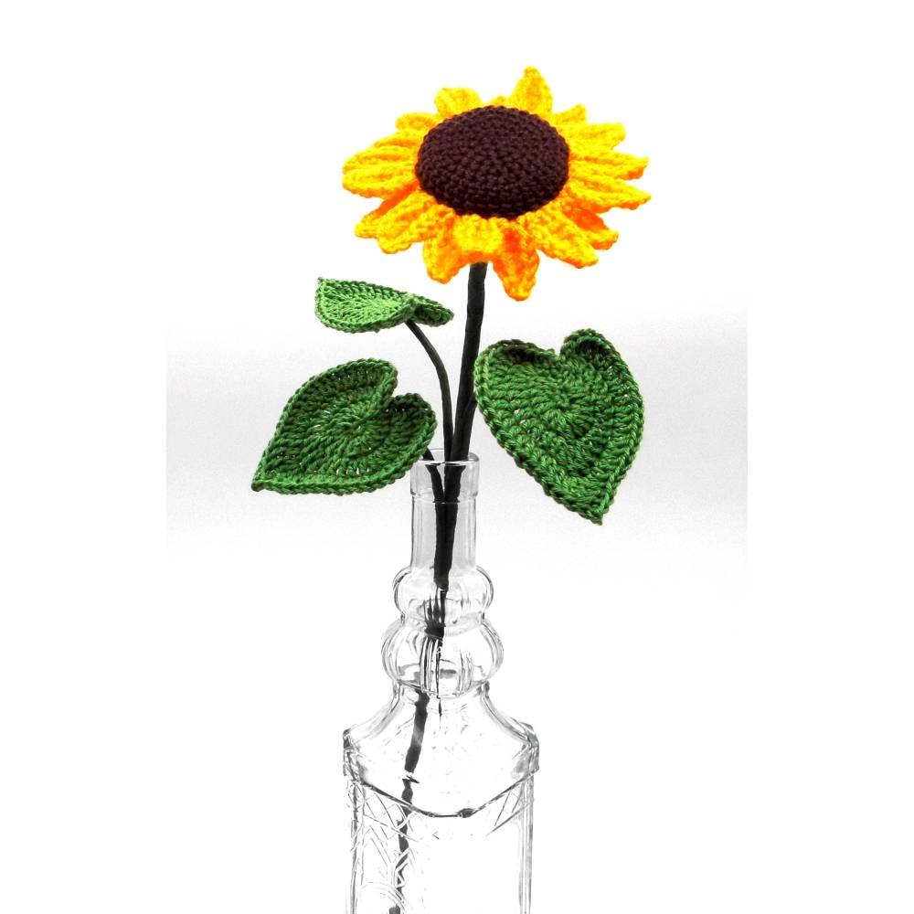 Häkelanleitung Sonnenblumen - ganzer Blumenstrauß oder große Einzelblumen einfach aus Wollresten häkeln Bild 6