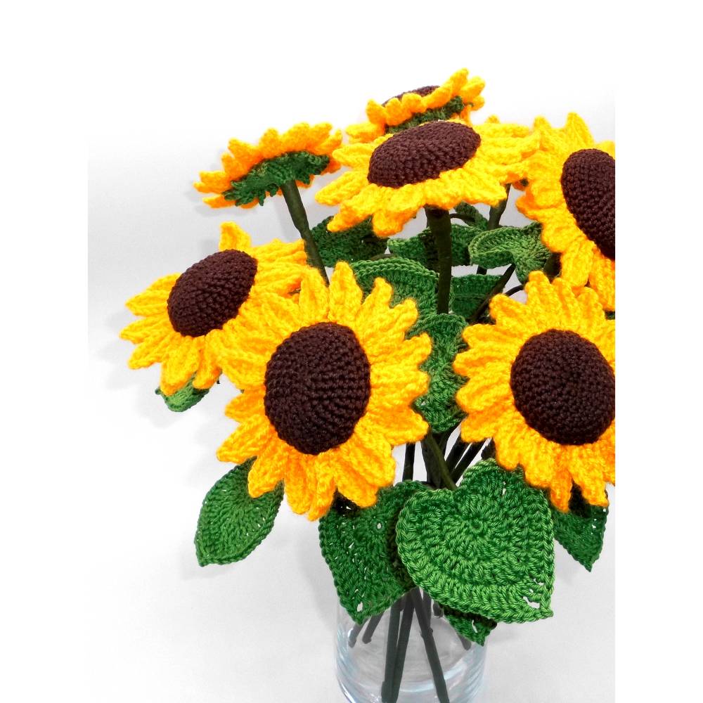 Häkelanleitung Sonnenblumen - ganzer Blumenstrauß oder große Einzelblumen einfach aus Wollresten häkeln Bild 7