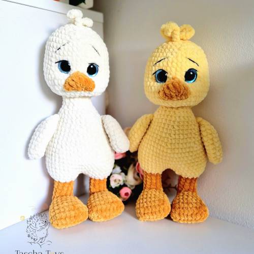 Plüschtier Gänschen und Plüschkücken gehäkelt, Geschenk für Kinder Ganz und Kücken
