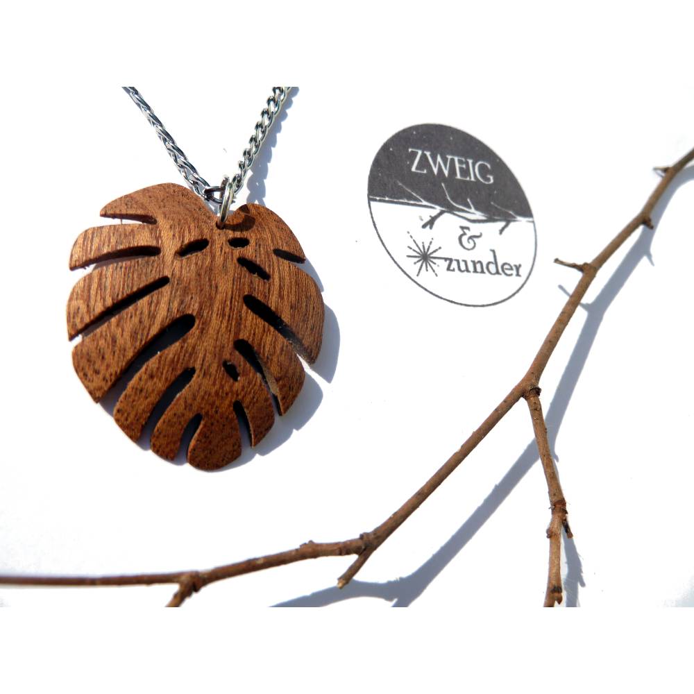 Halskette aus echtem Mahagoni Holz Stil "Monstera Blatt", silberne  Edelstahl Panzerkette