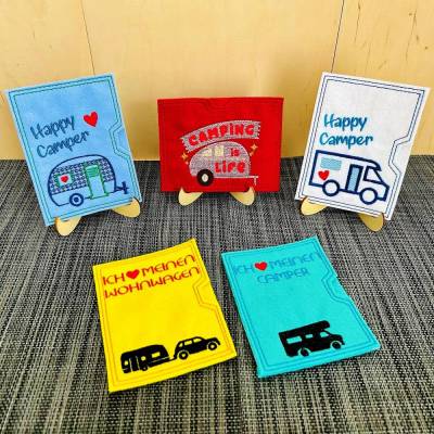 Personalisierte Camping KFZ-Hülle aus Filz, verschiedene Motive, Fahrzeugschein, Camping, Wohnwagen, Campervan, Reisemob