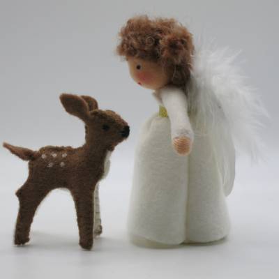 Engelchen mit Kitz - Wrihnachten - Advent - Blumenkind - Jahreszeitentisch - Waldorf Art - Art. Nr. WI12