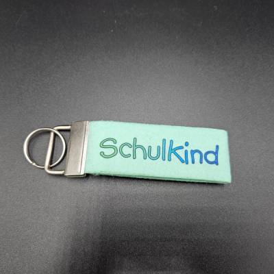 Schlüsselanhänger aus Filz Schulkind