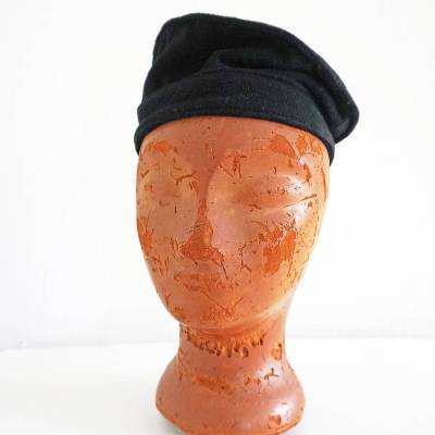 SCHWARZE KAPPE aus Wolle Wintermütze UNIKAT