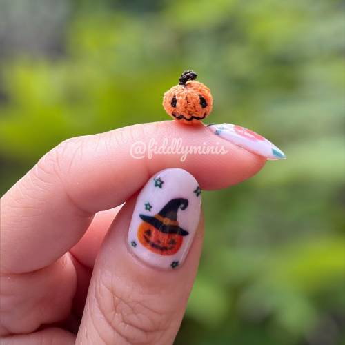 Halloween Kürbis (microcrochet)