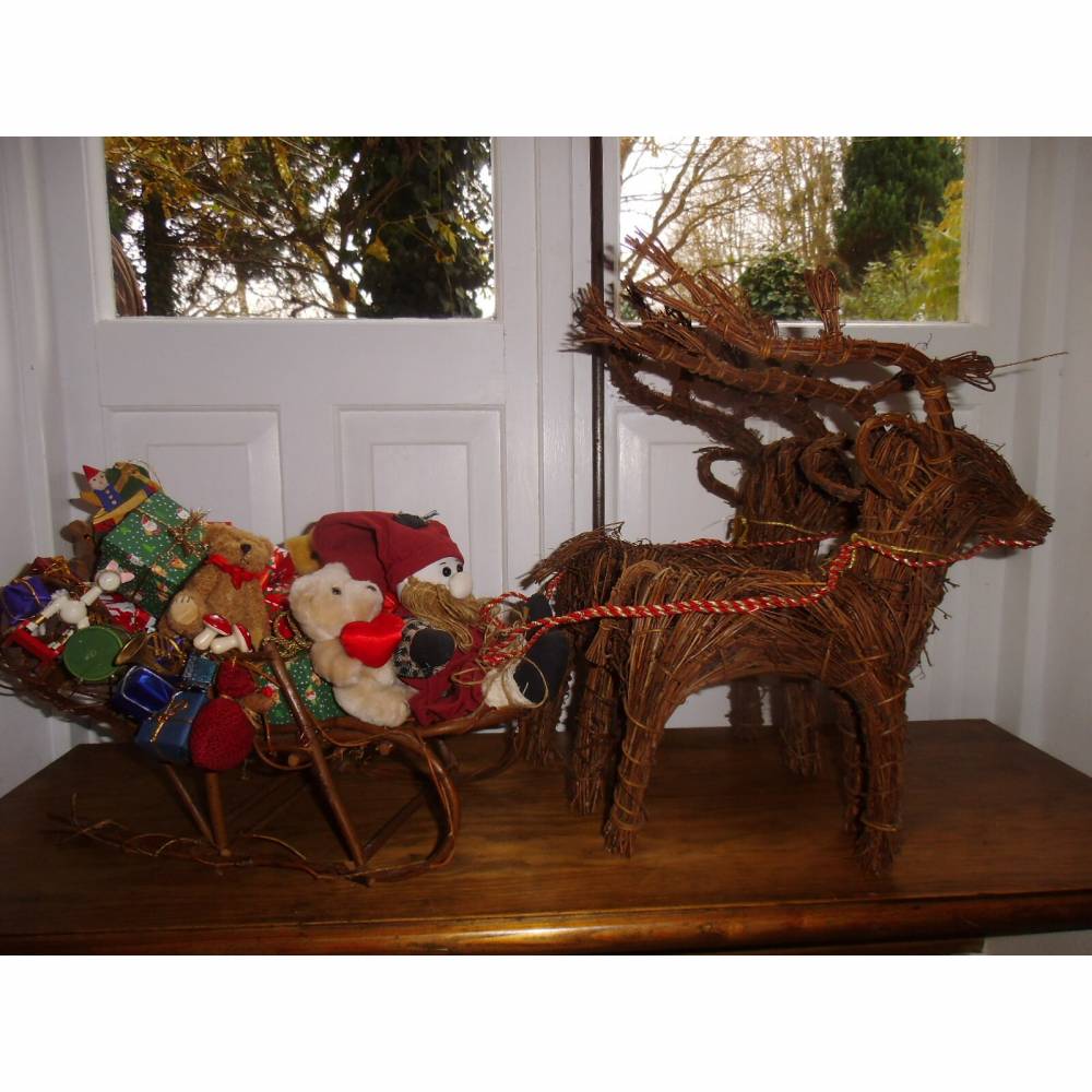 Schlitten Weihnachtsschlitten Rentiere Teddybär Wichtel Adventdeko Weihnachtsdeko