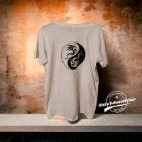 Damen T-Shirt mit Wunschmotiv und unserm Logo zum Materialkostenpreis