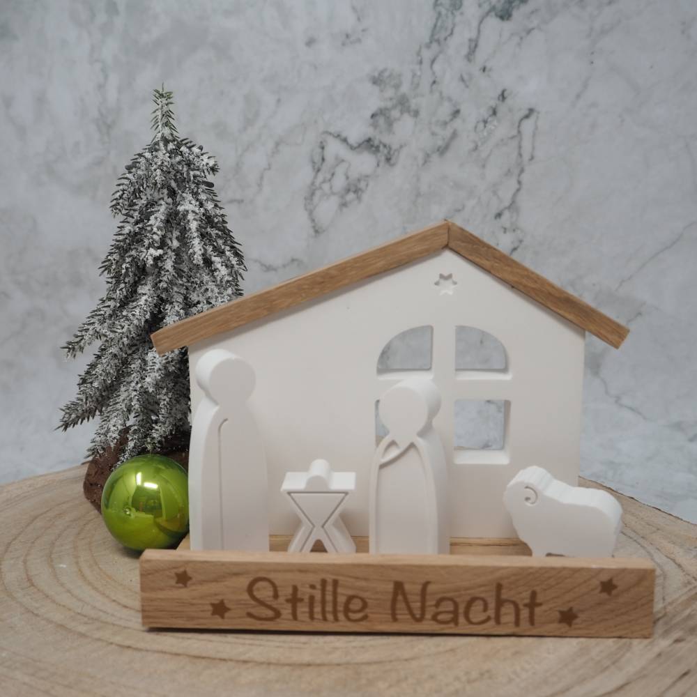 Alla Raysin Krippe aus Holz und Raysin