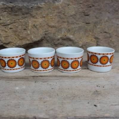 4 Eierbecher Prilblumen Dekor Mitterteich Bavaria Porzellan 70er Jahre West Germany