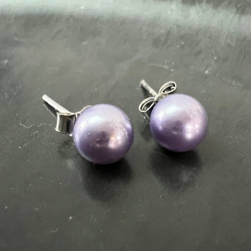 Ohrstecker aus Muschelkern und 925 Silber, flieder - F21