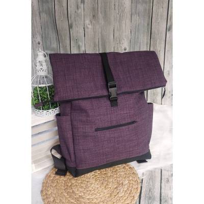 Rucksack WASSERFEST (Farbbeispiel lila) aus Polstercanvas in 36 Farben