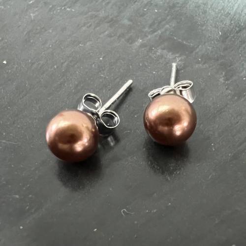 Ohrstecker aus Muschelkern und 925 Silber, schoko-braun - F19