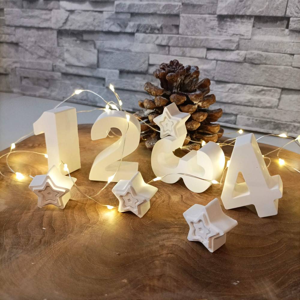 Tischdeko Advent, Raysin Zahlen-Set 1-4 mit Elch, Raysin Zahlen, Rentier Deko, Adventszahlen, Adventskranz modern