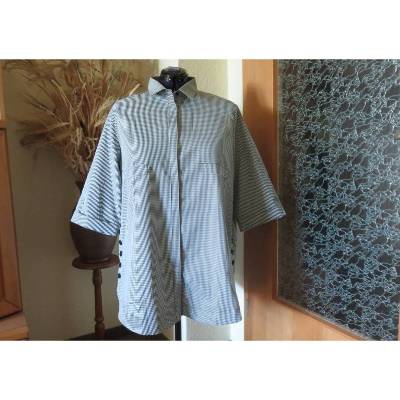 Schöne karierte Longbluse für den Sommer, Größe 52/54