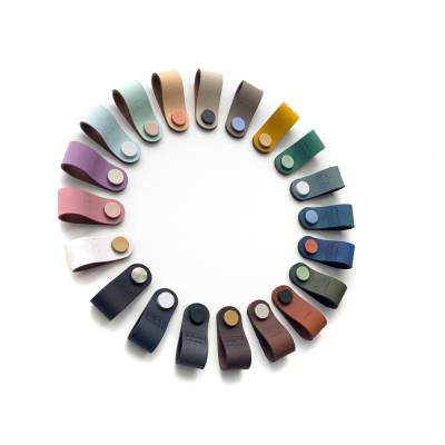 Ledergriffe Serie "Arc" Leder- Schlaufengriffe / deutsche Manufaktur / Möbelgriffe / Lederknauf / Schubladengrif