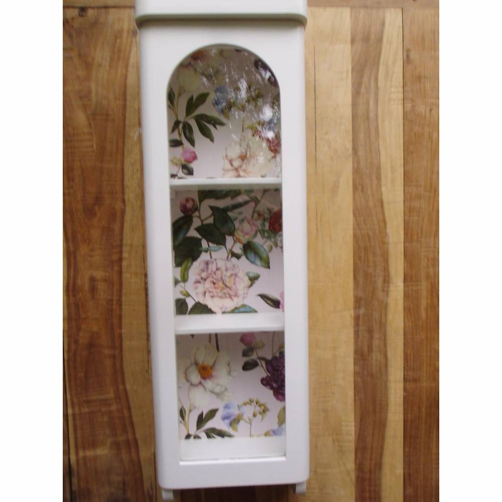 vase glas DIY Anleitung für eine exklusive Osterdekoration für draussen zum hängen Hohe Sonnenstauden