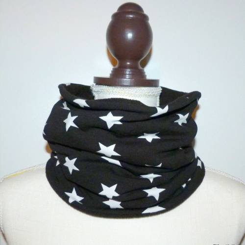 Schlupfschal Fleece gefüttert Stern-Motiv